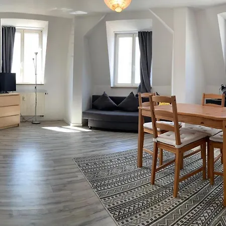Gemuetliches Dg-apartment Neubauer Ihr Wohlfuehl-feierabend Leipzig